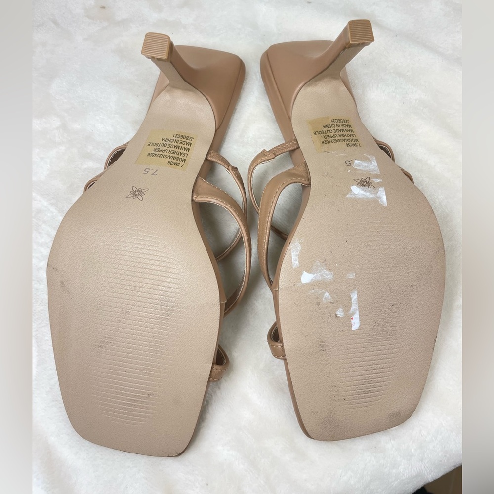 BCBGENERATION Women's Mosina Strappy‎ Sandal TAN LEATHER 7.5M (G 773) - Picture 4 of 11